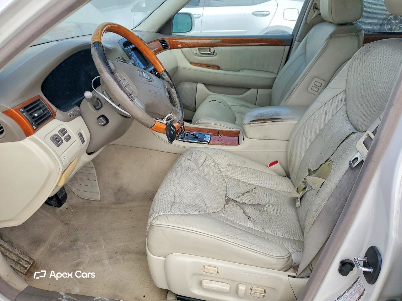 Lexus LS 2004