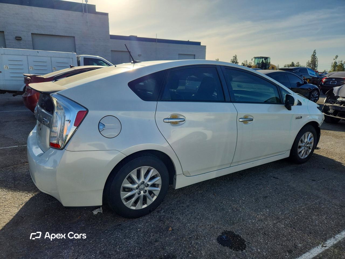 Toyota Prius 2014