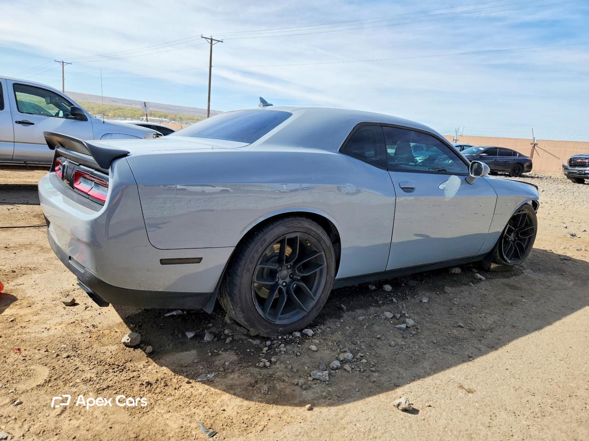 Dodge Challenger 2020