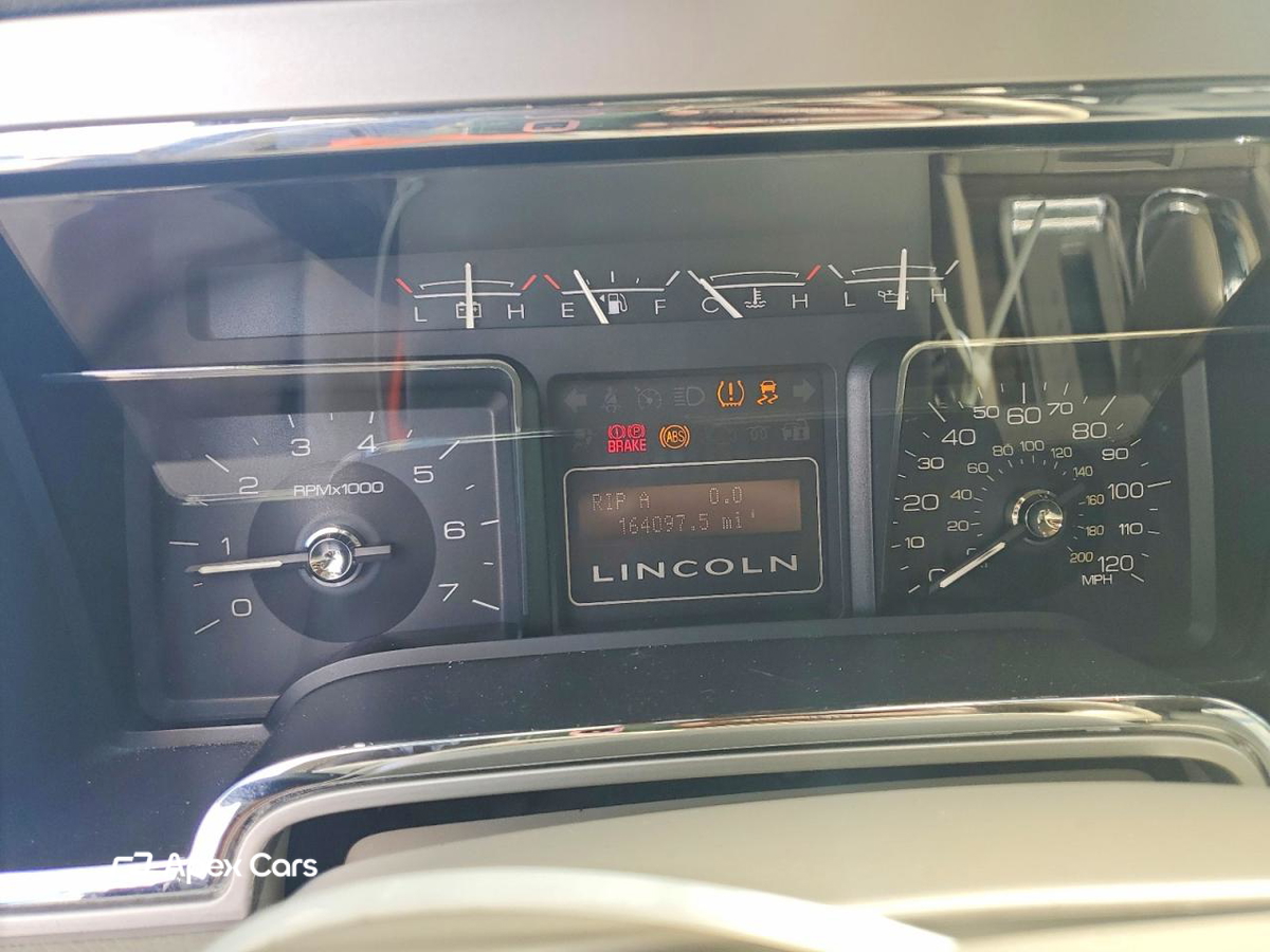 Lincoln Navigator 2010