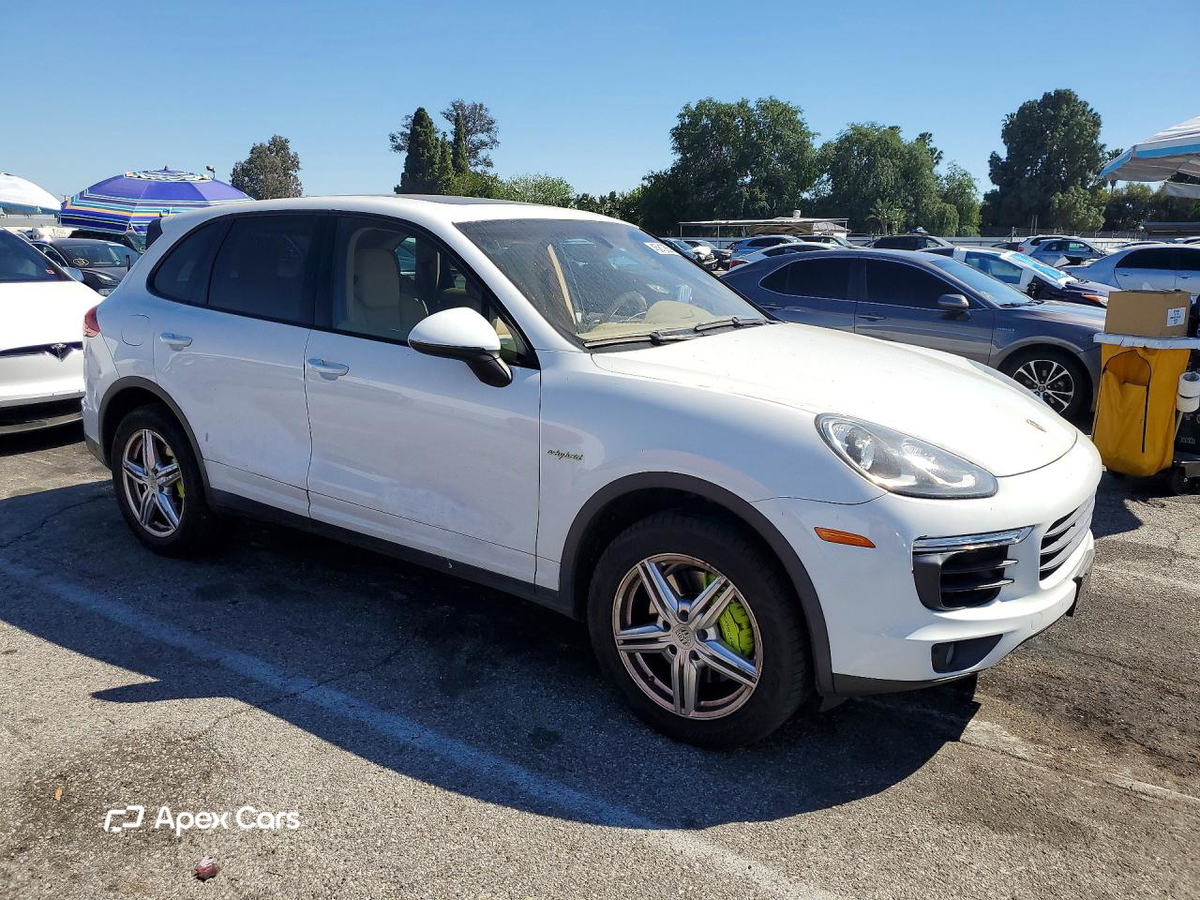 Porsche Cayenne 2016