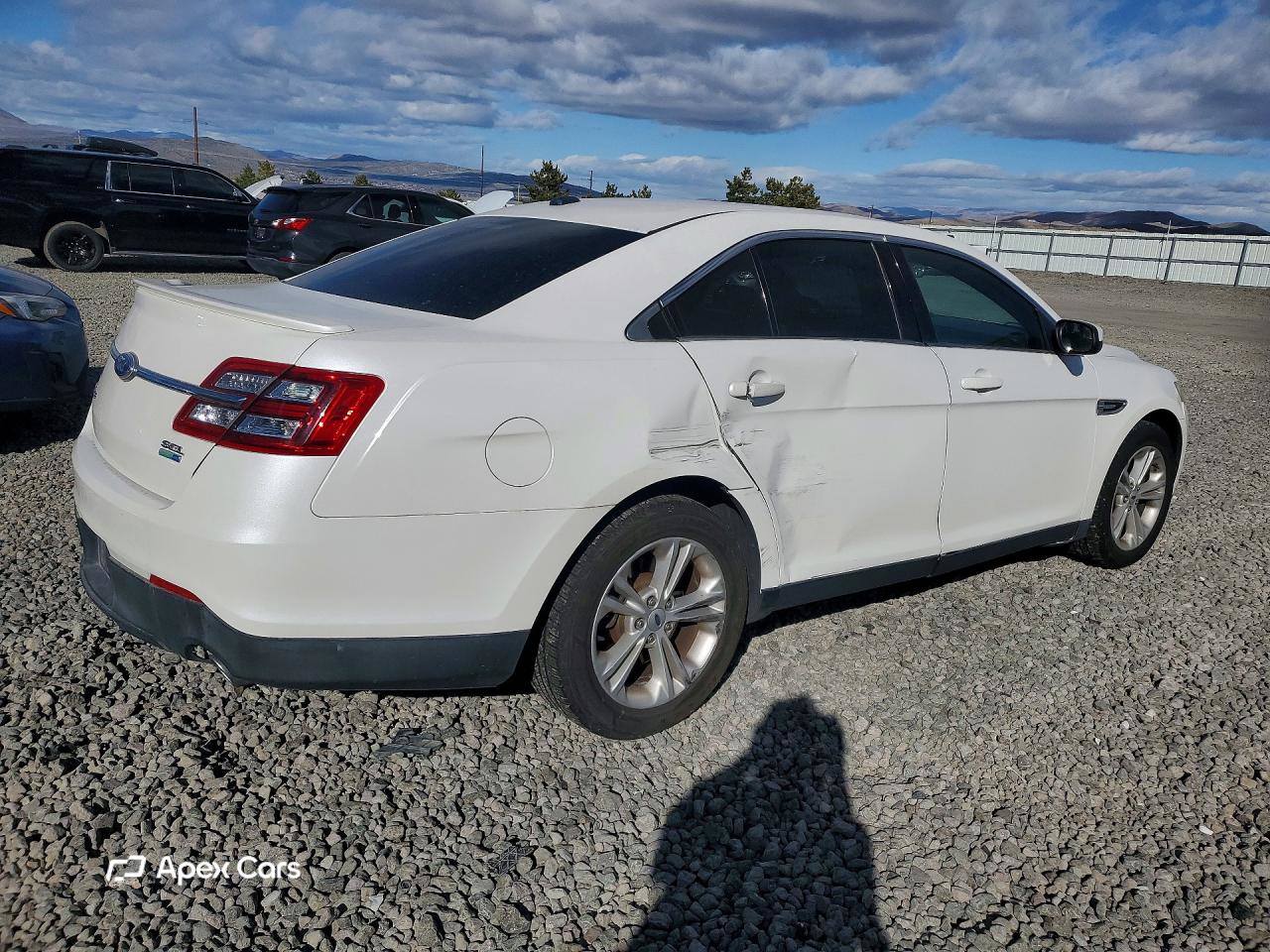 Ford Taurus 2014