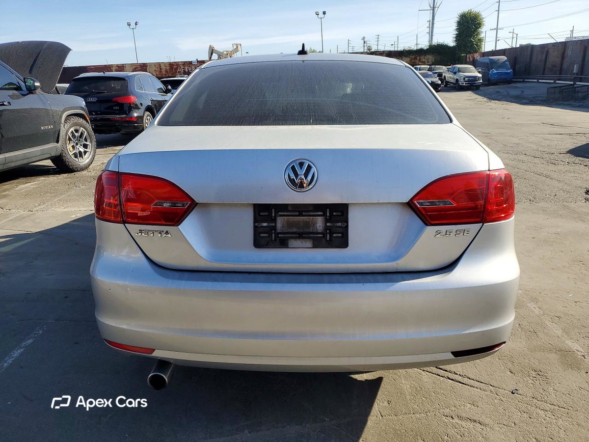 Volkswagen Jetta 2013