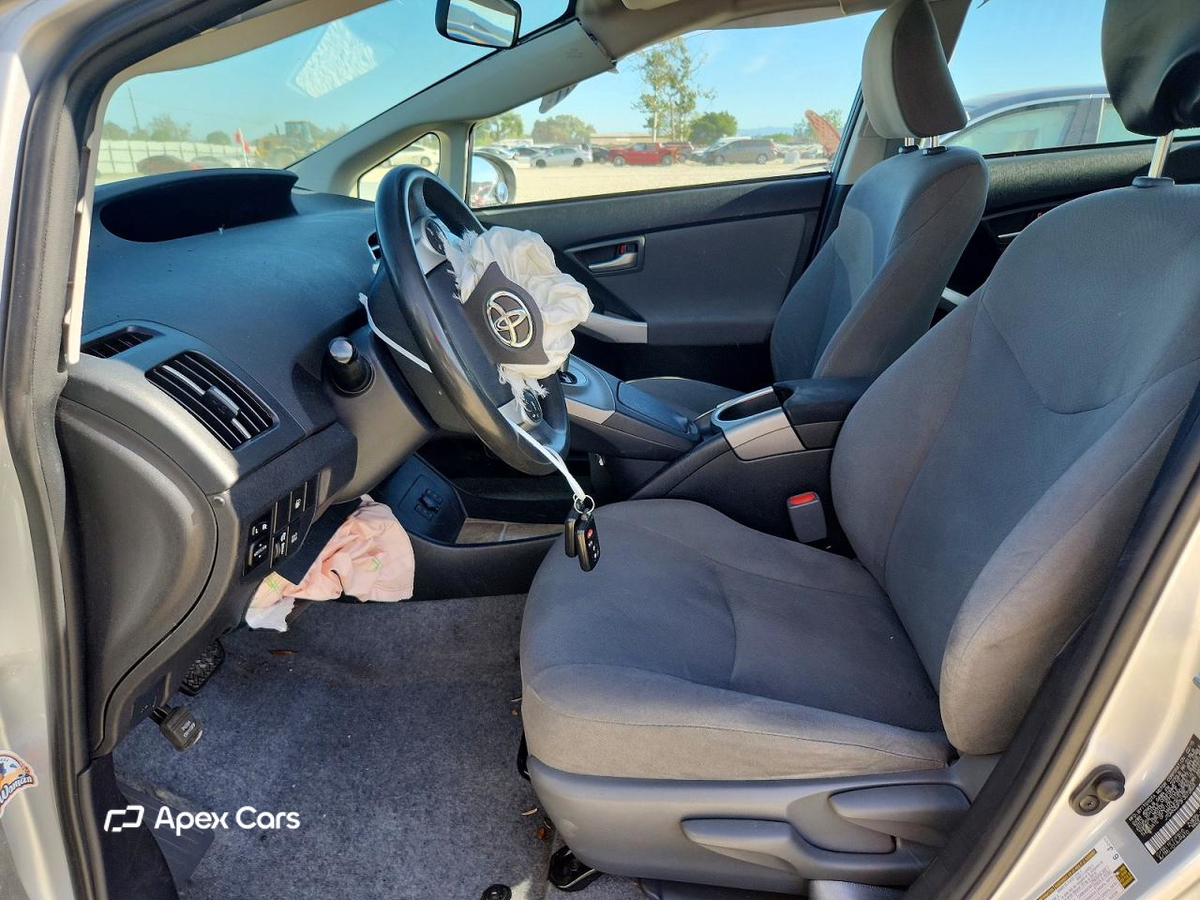 Toyota Prius 2015
