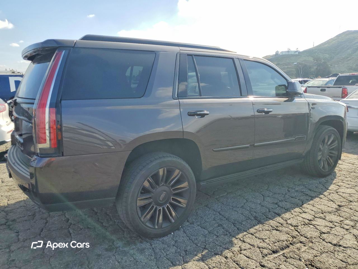 Cadillac Escalade 2016