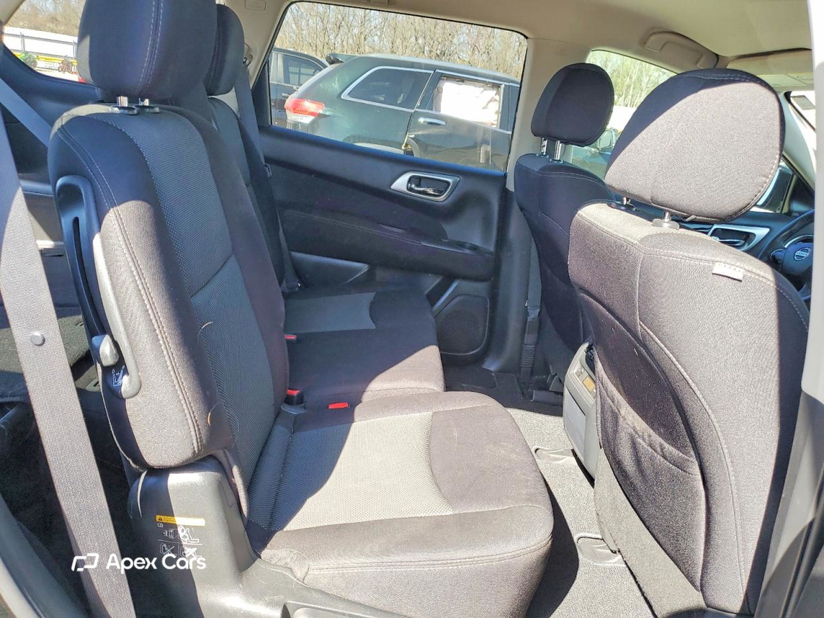 Nissan Pathfinder 2017