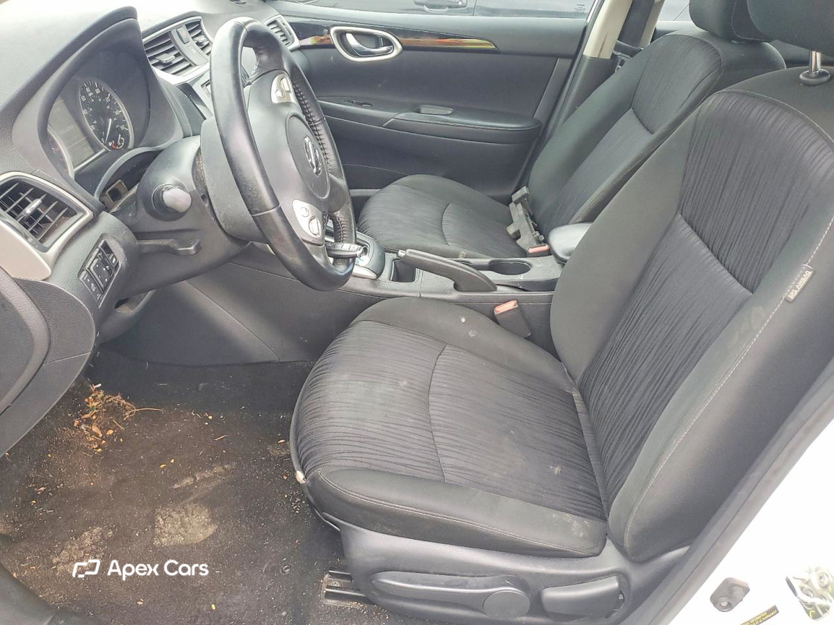 Nissan Sentra 2019