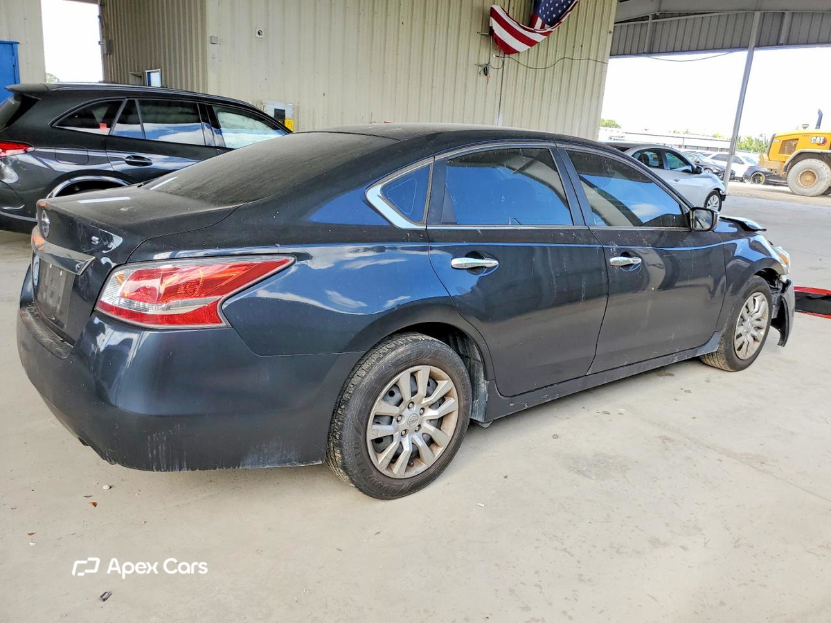 Nissan Altima 2015