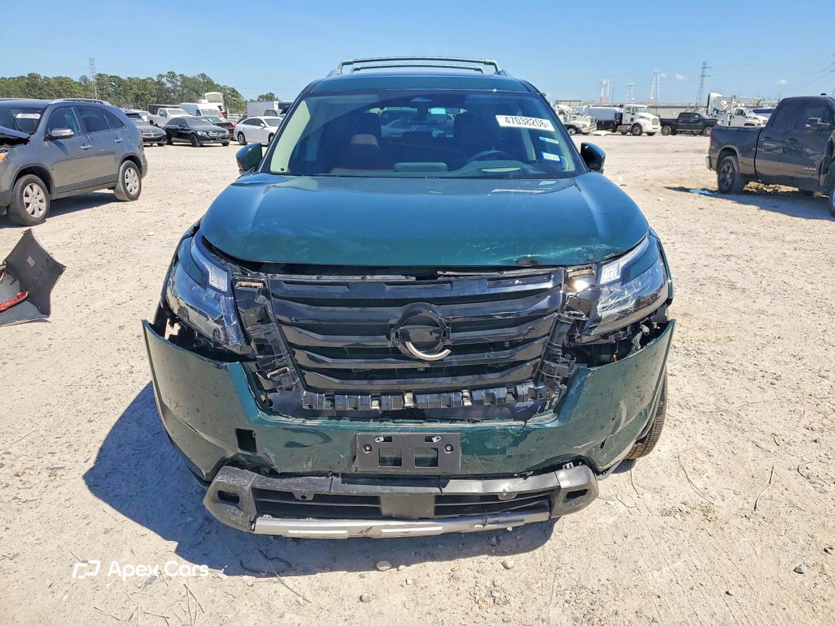 Nissan Pathfinder 2025