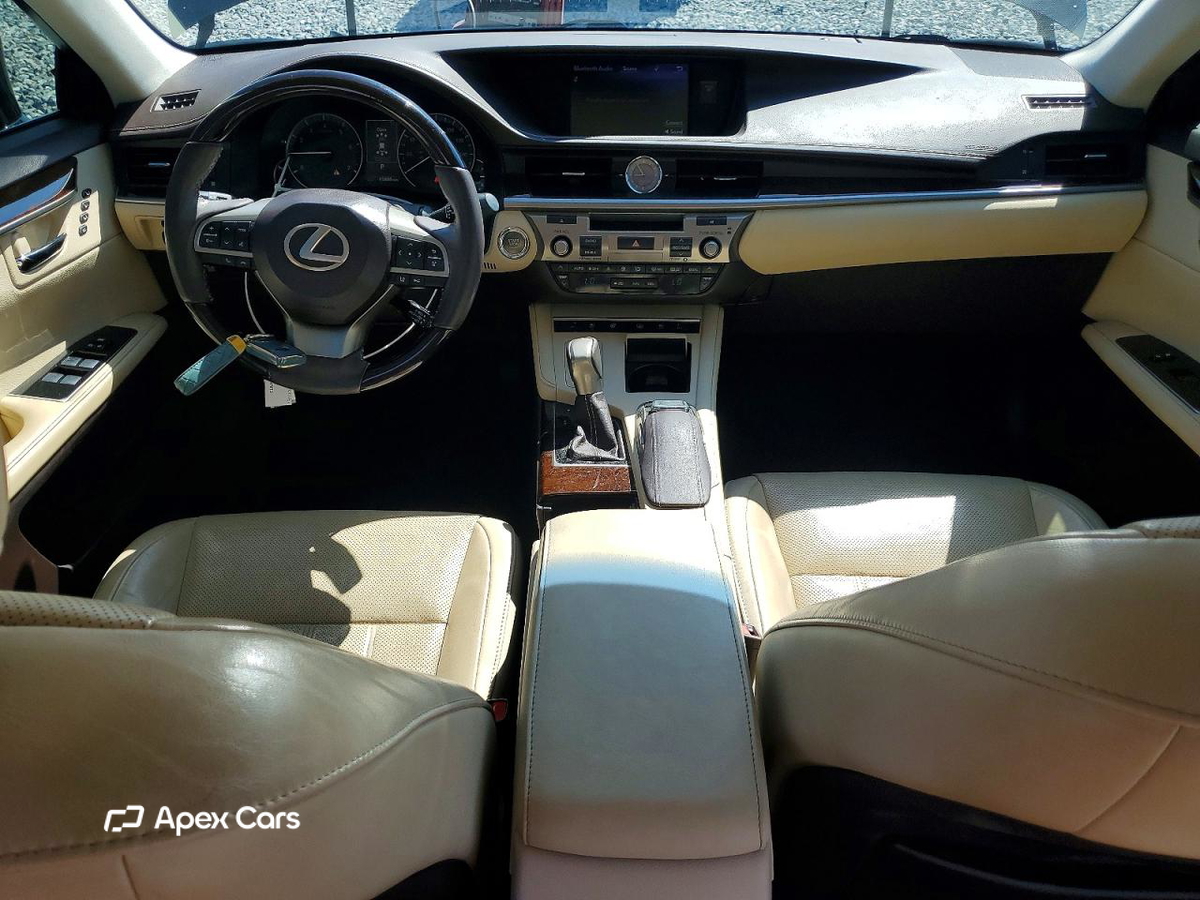 Lexus ES 2017