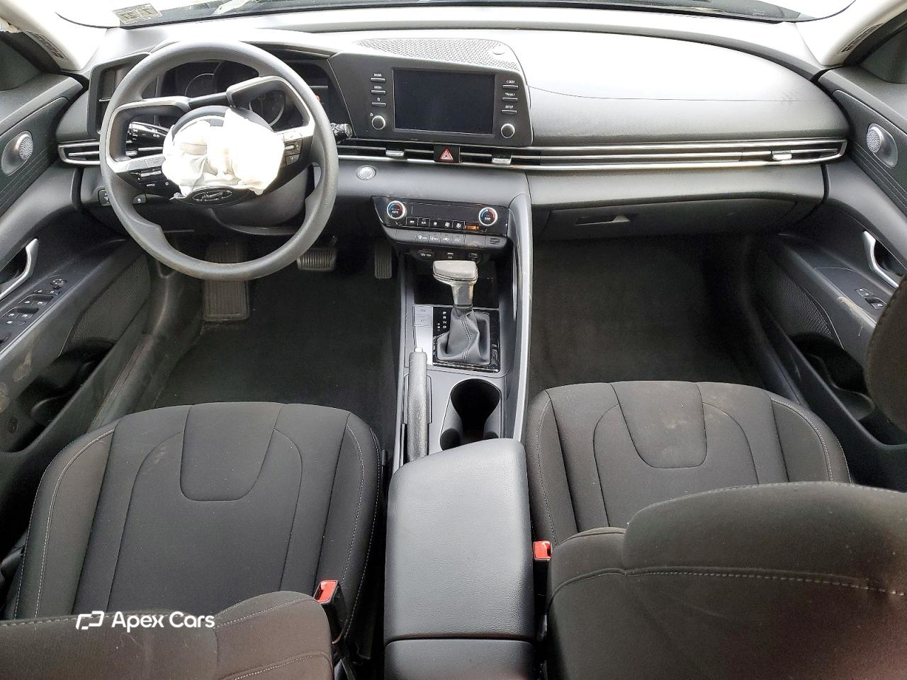 Hyundai Elantra 2023