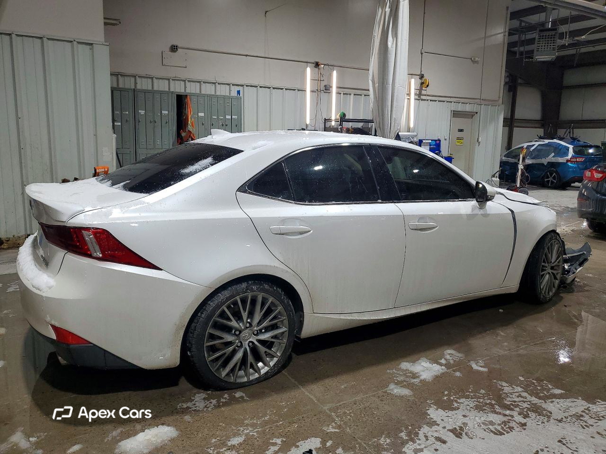 Lexus IS 2016