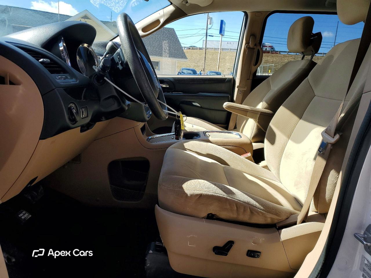Dodge Caravan 2016