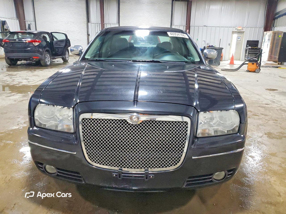Chrysler 300 2005