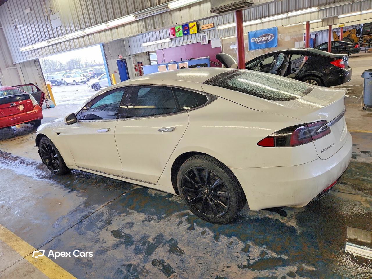 Tesla Model S 2017
