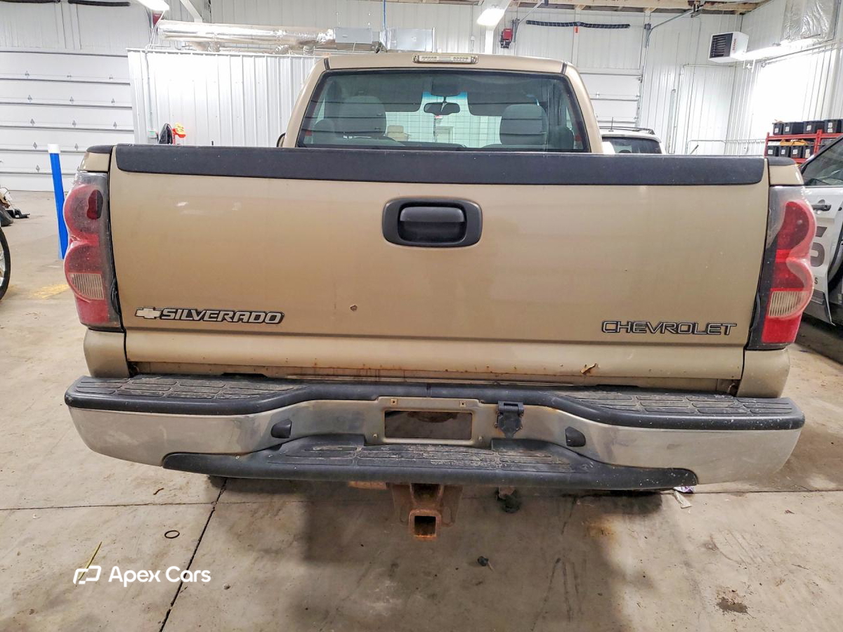 Chevrolet Silverado 2004