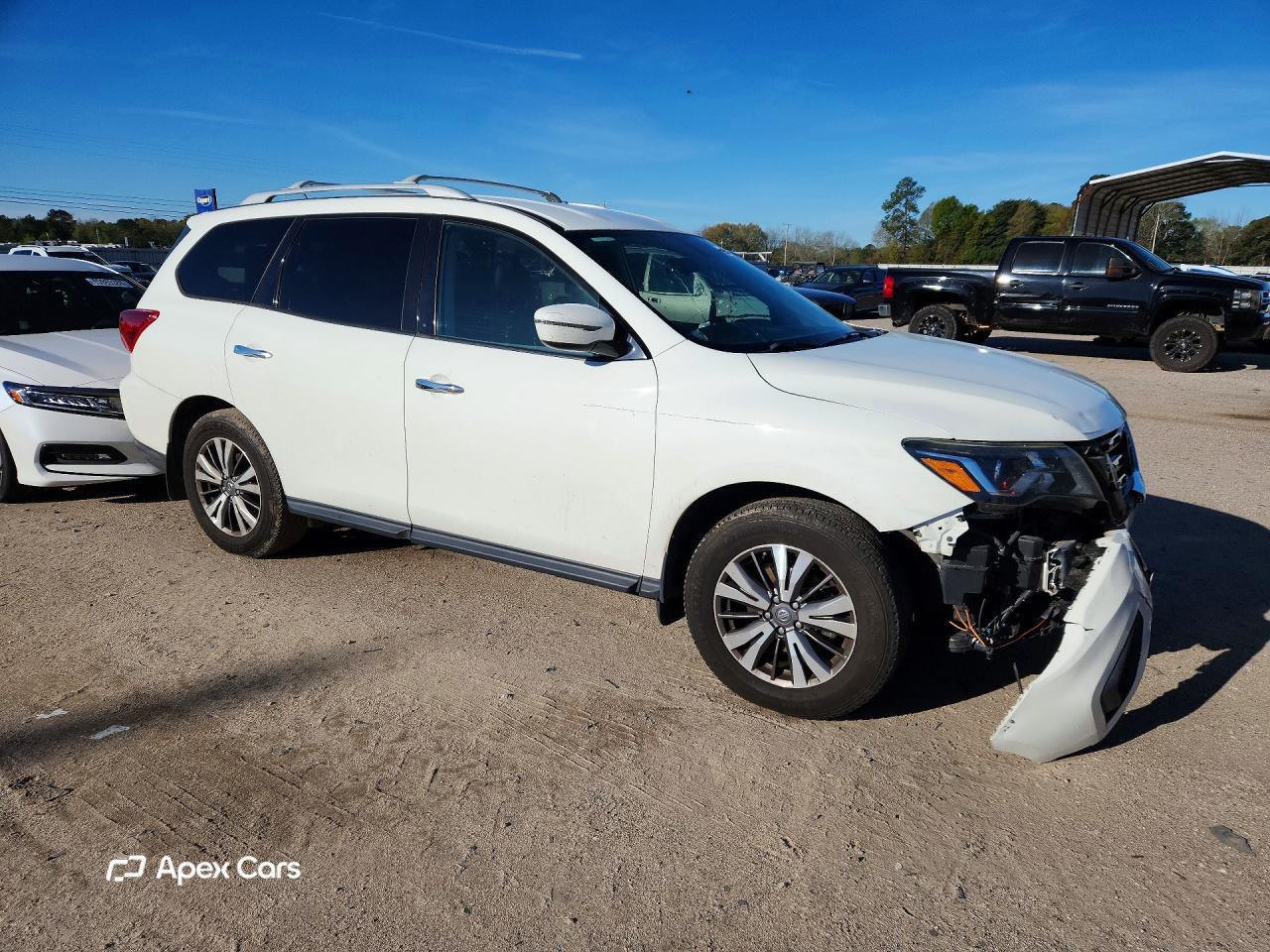 Nissan Pathfinder 2018
