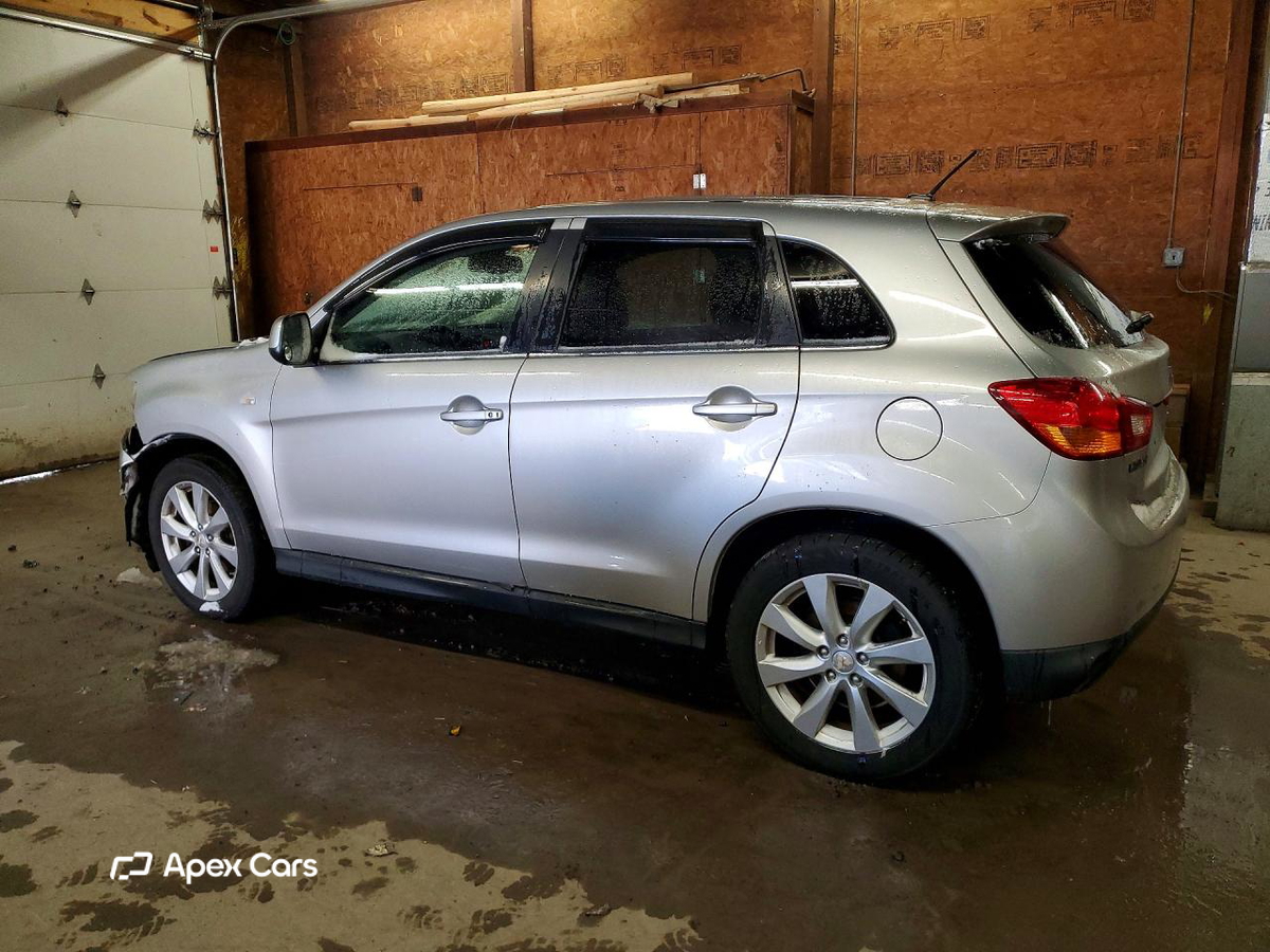Mitsubishi Outlander 2014