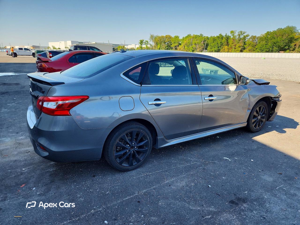 Nissan Sentra 2018