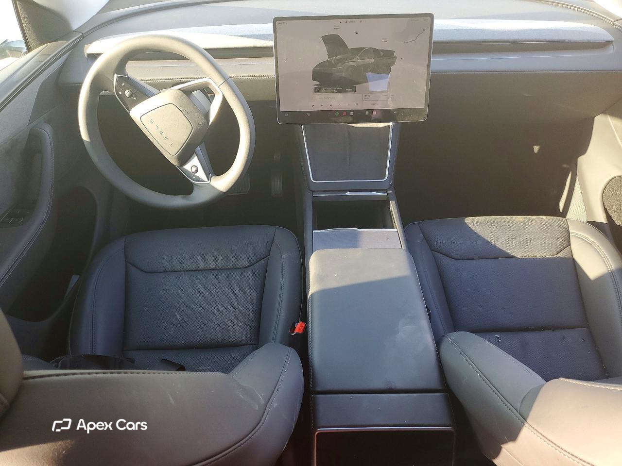 Tesla Model Y 2026
