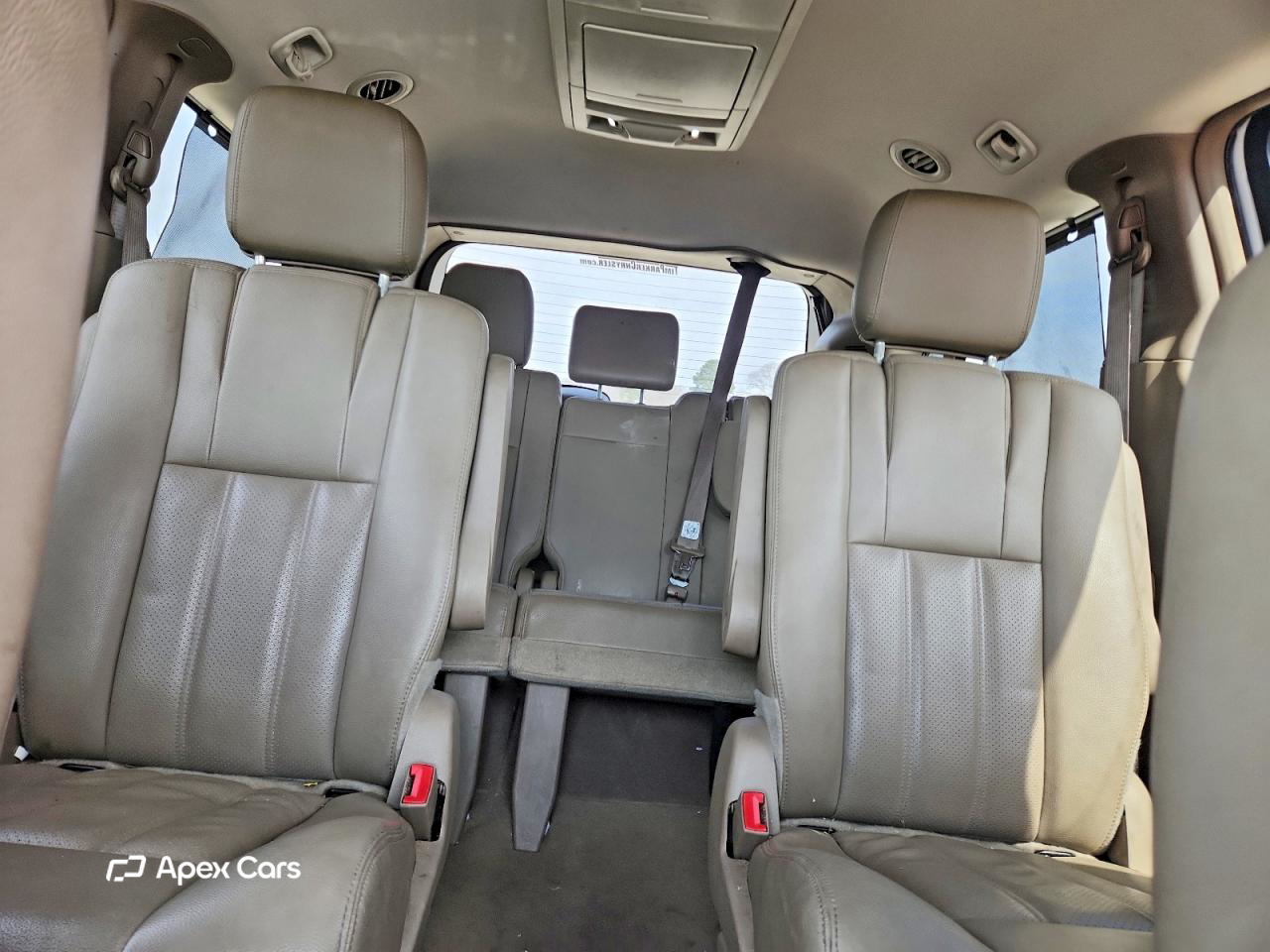 Chrysler Voyager 2015