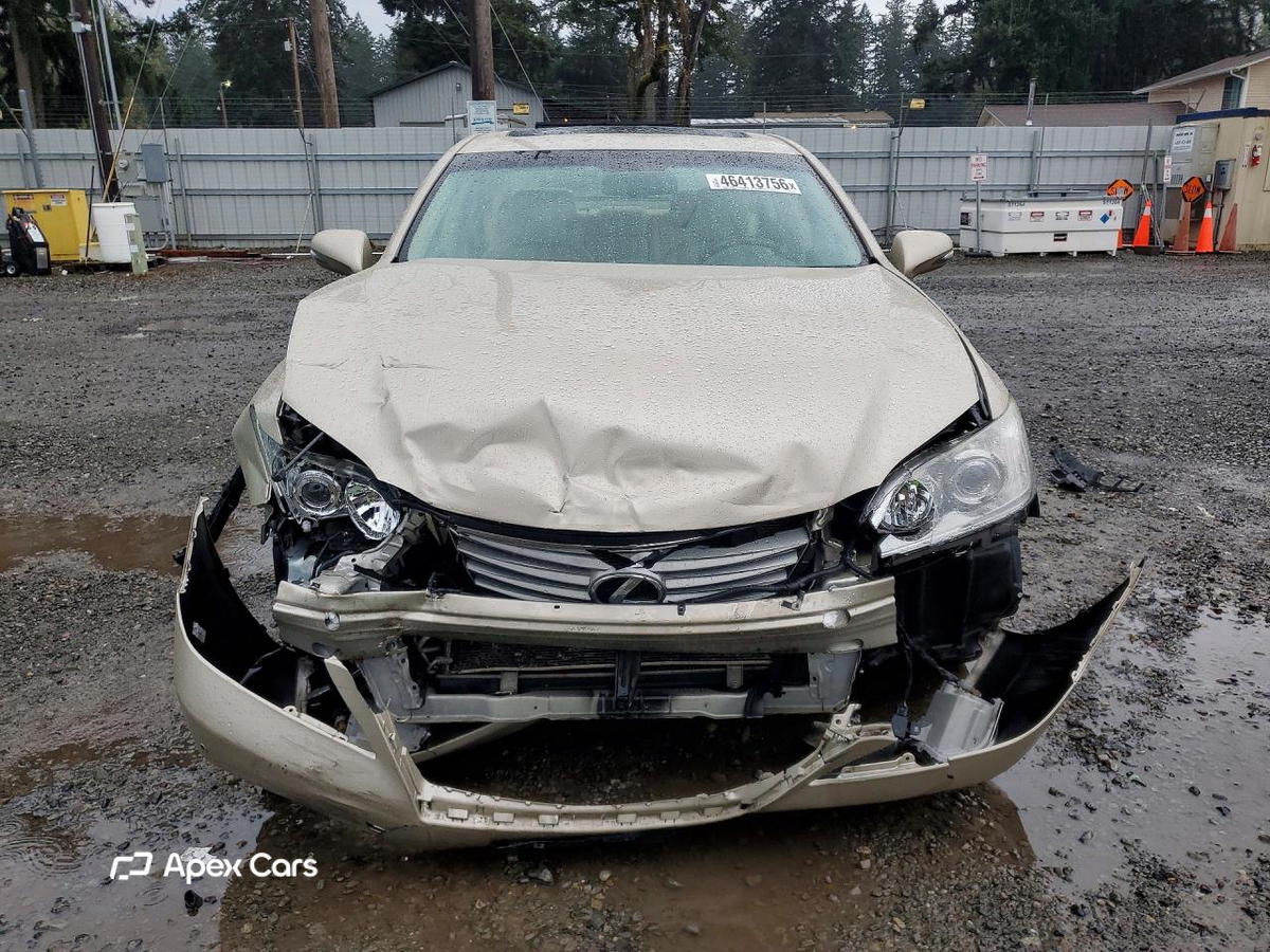 Lexus ES 2012