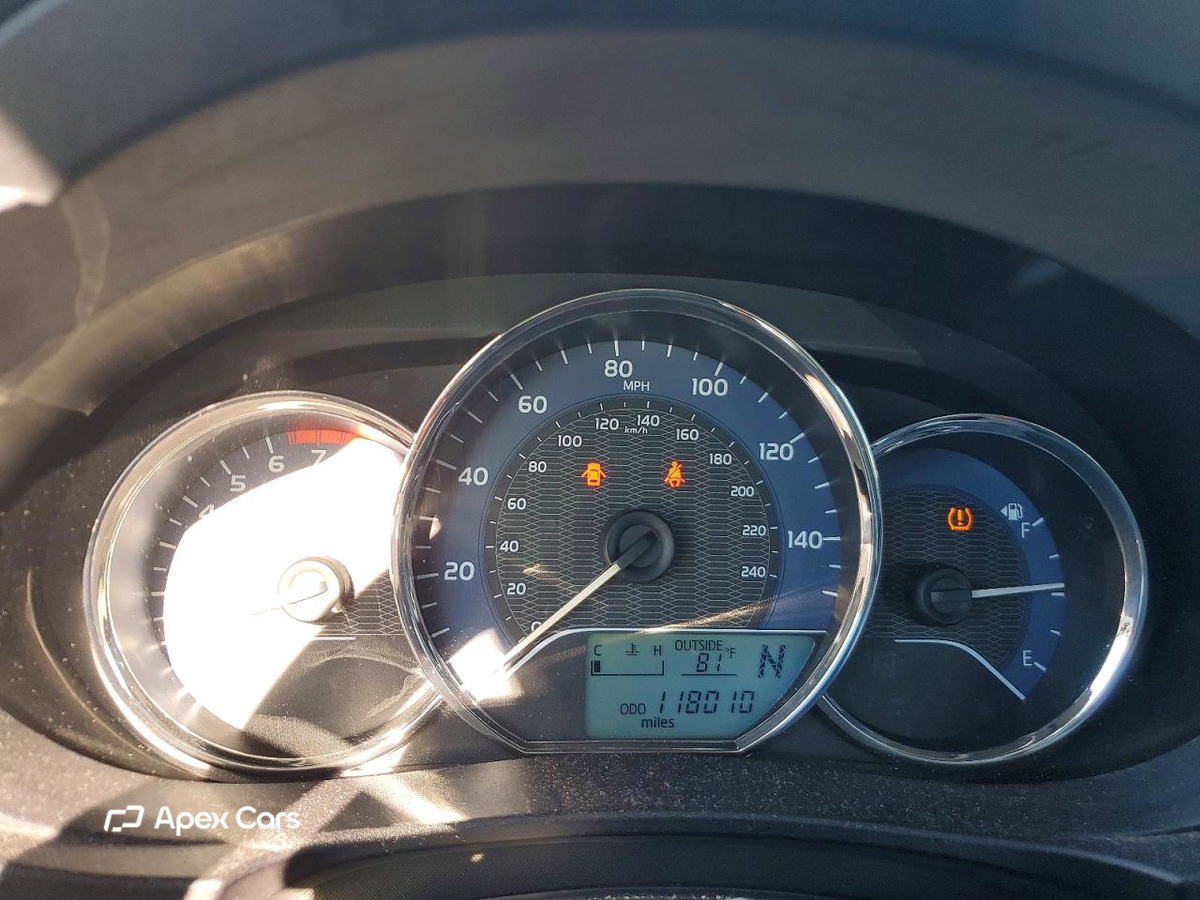 Toyota Corolla 2015
