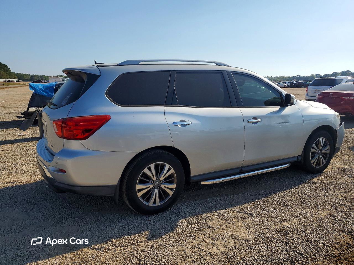 Nissan Pathfinder 2017