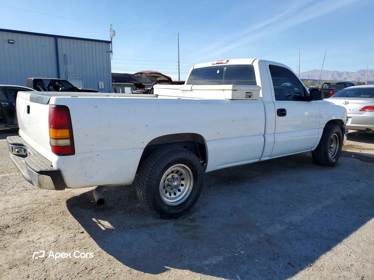 Chevrolet Silverado 2002