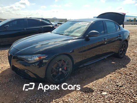 Alfa Romeo Giulia 2019 - Image 1 of 12