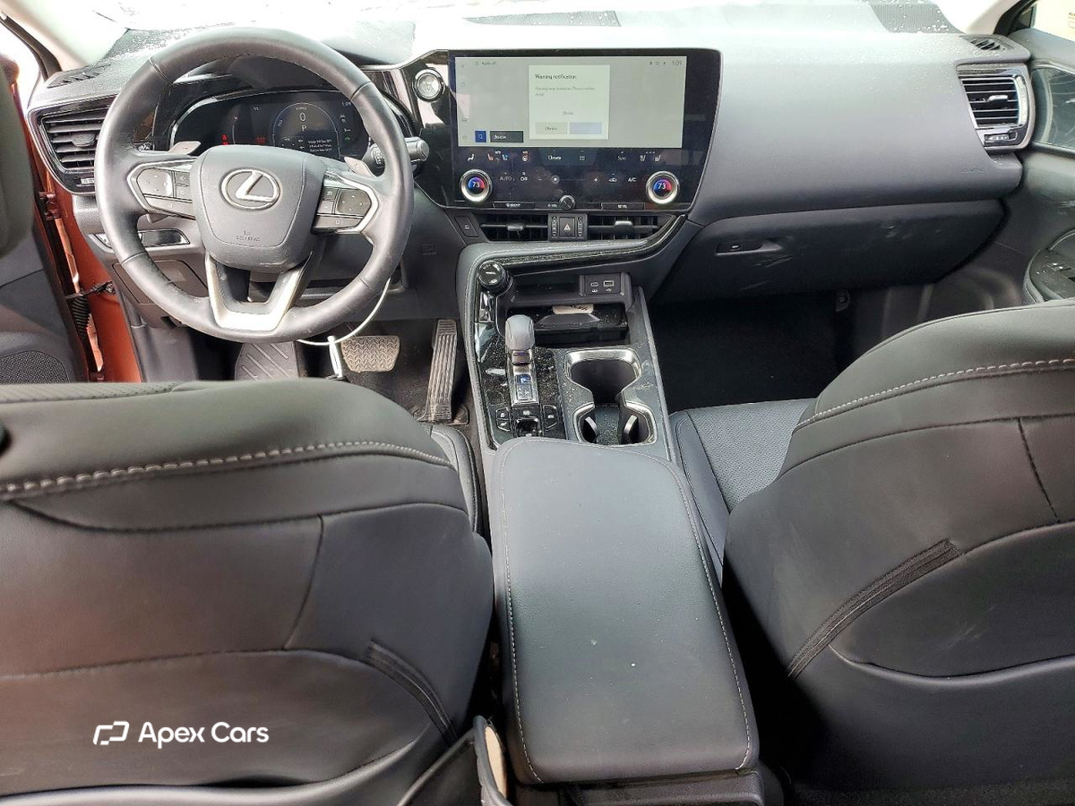 Lexus NX 2025