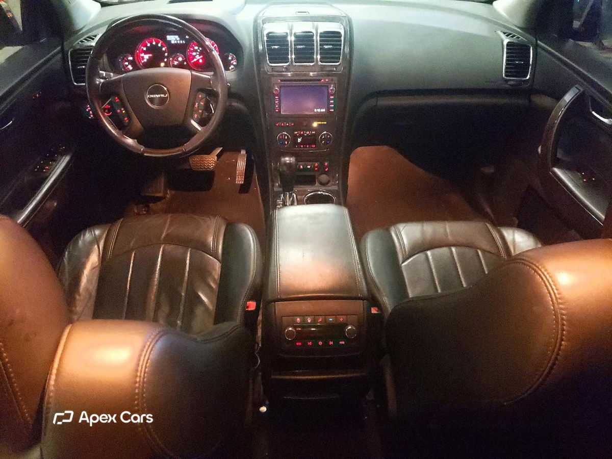 GMC Acadia 2011