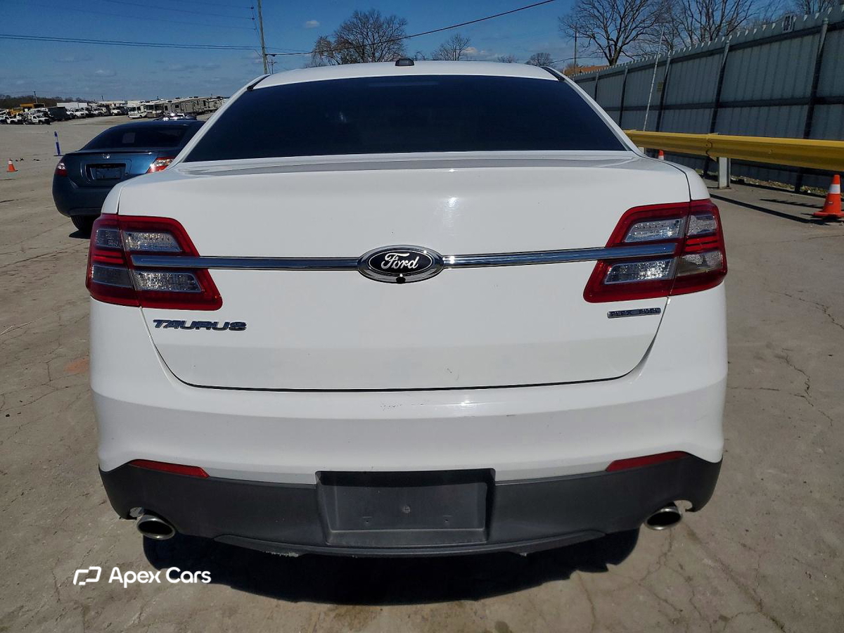 Ford Taurus 2018