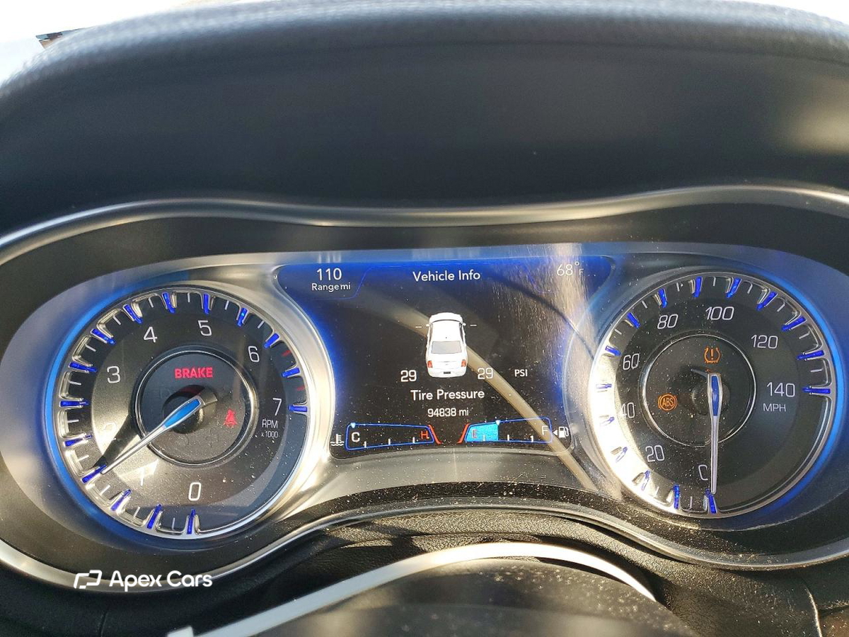 Chrysler 300 2017