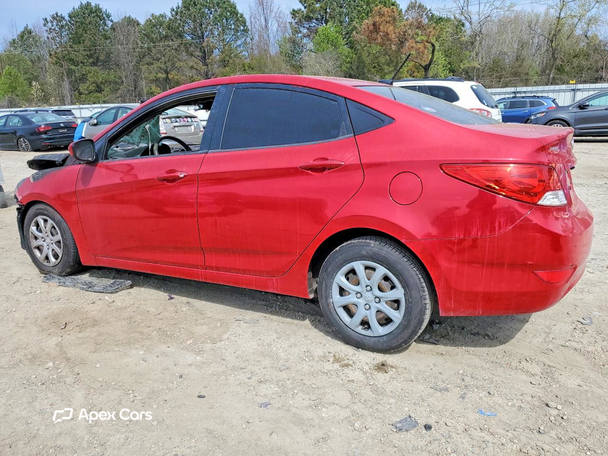 Hyundai Accent 2013
