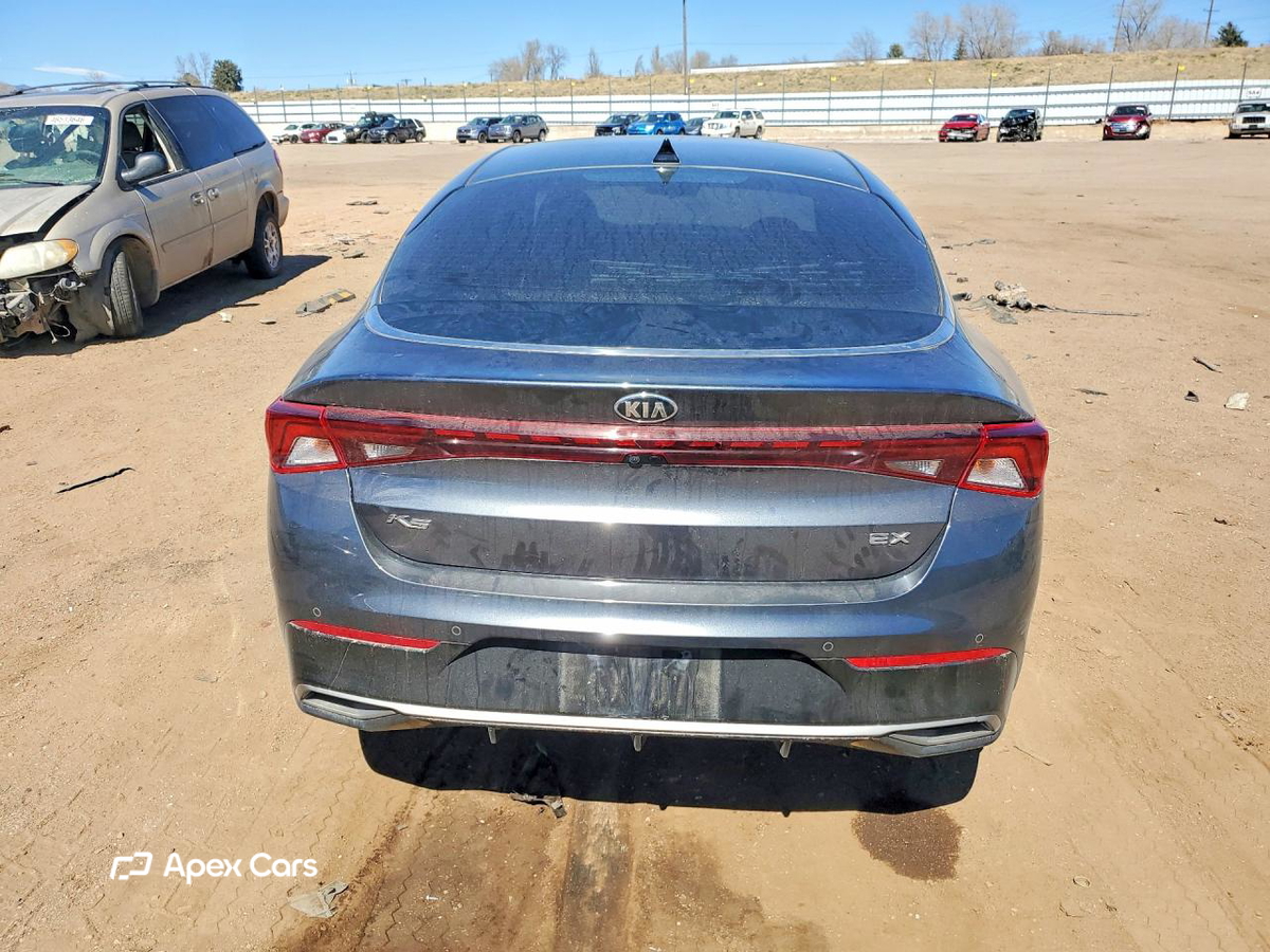 Kia K5 2021