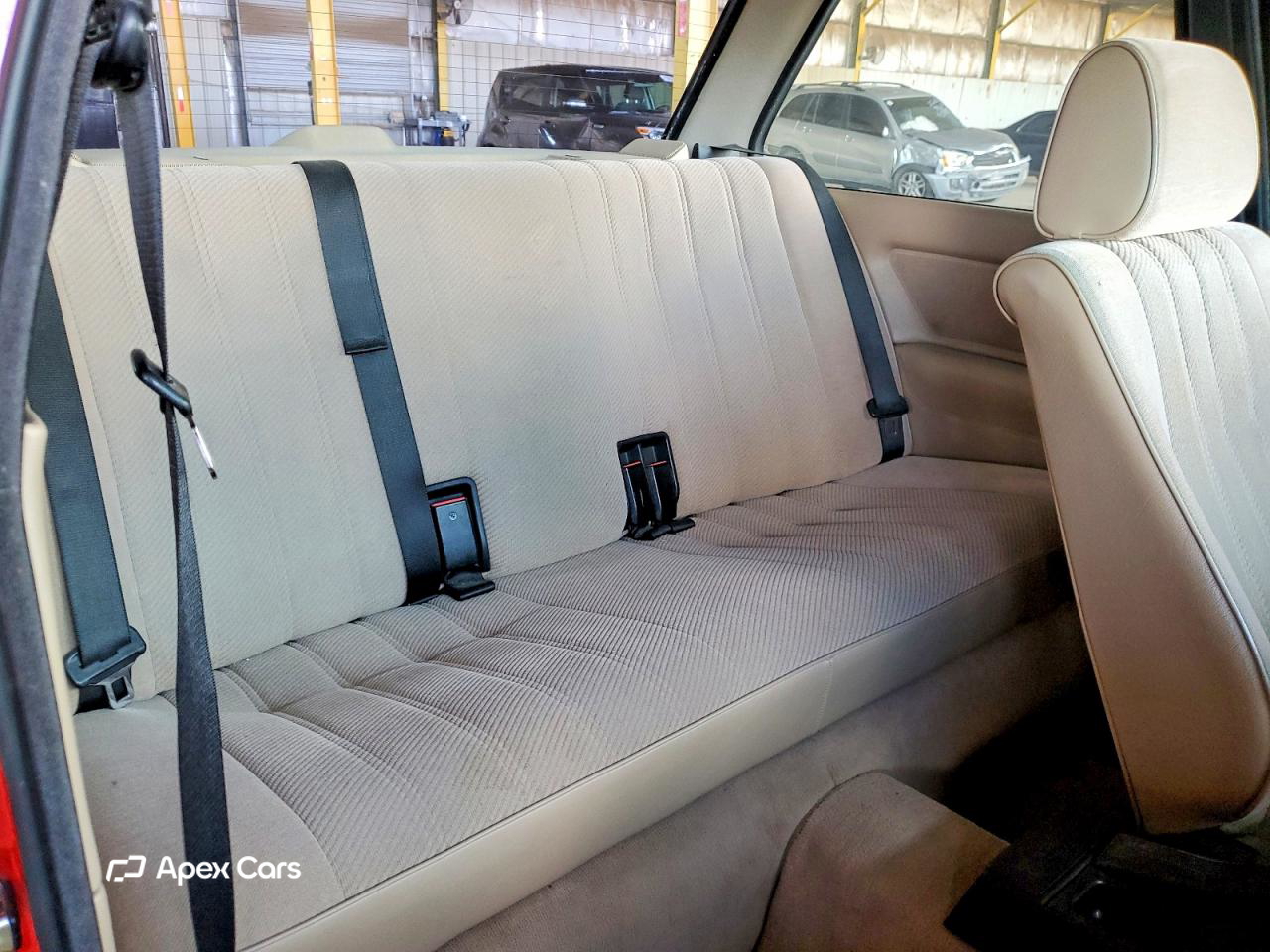 BMW Series 3 1990