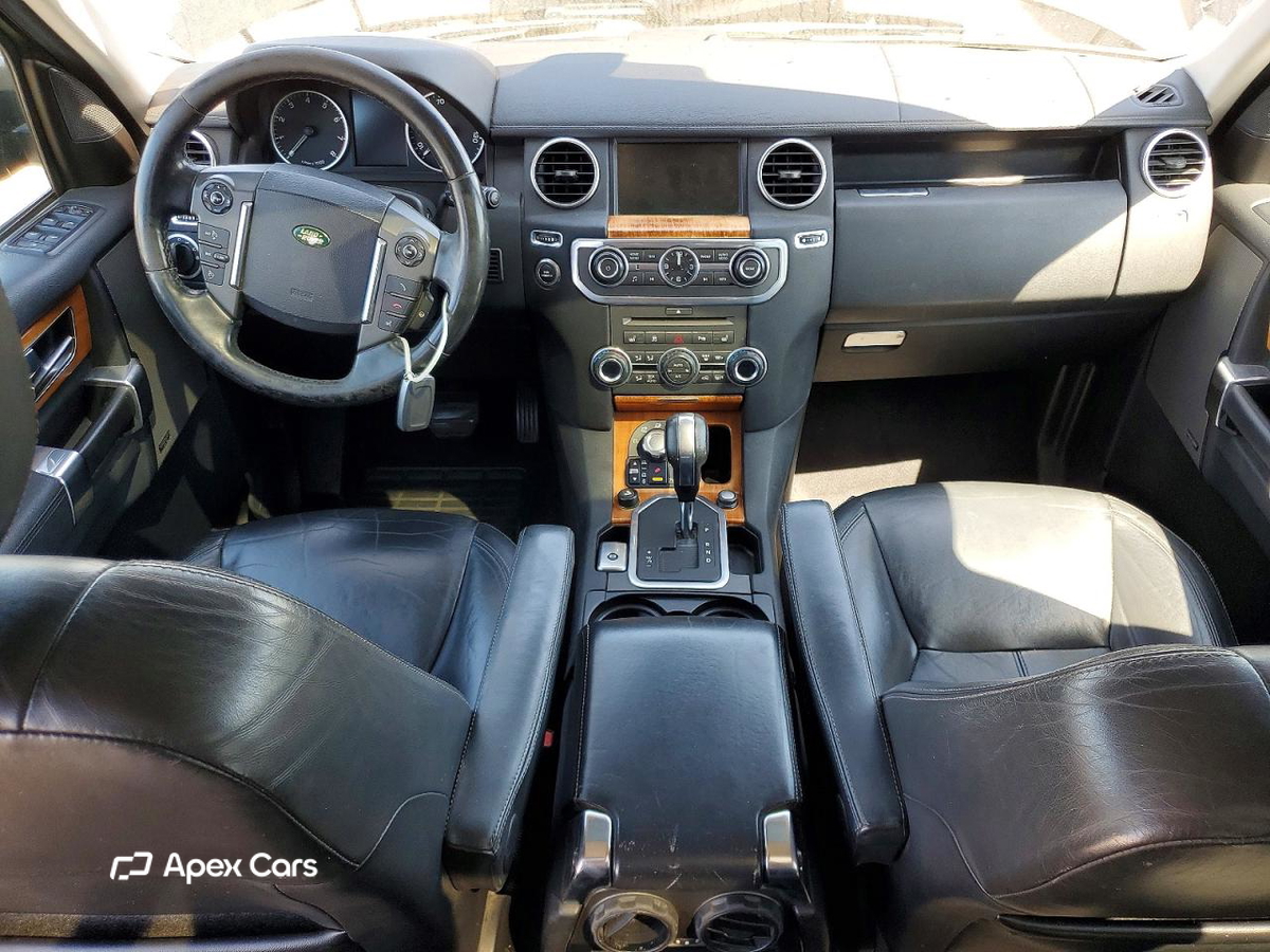 Land Rover LR4 2011