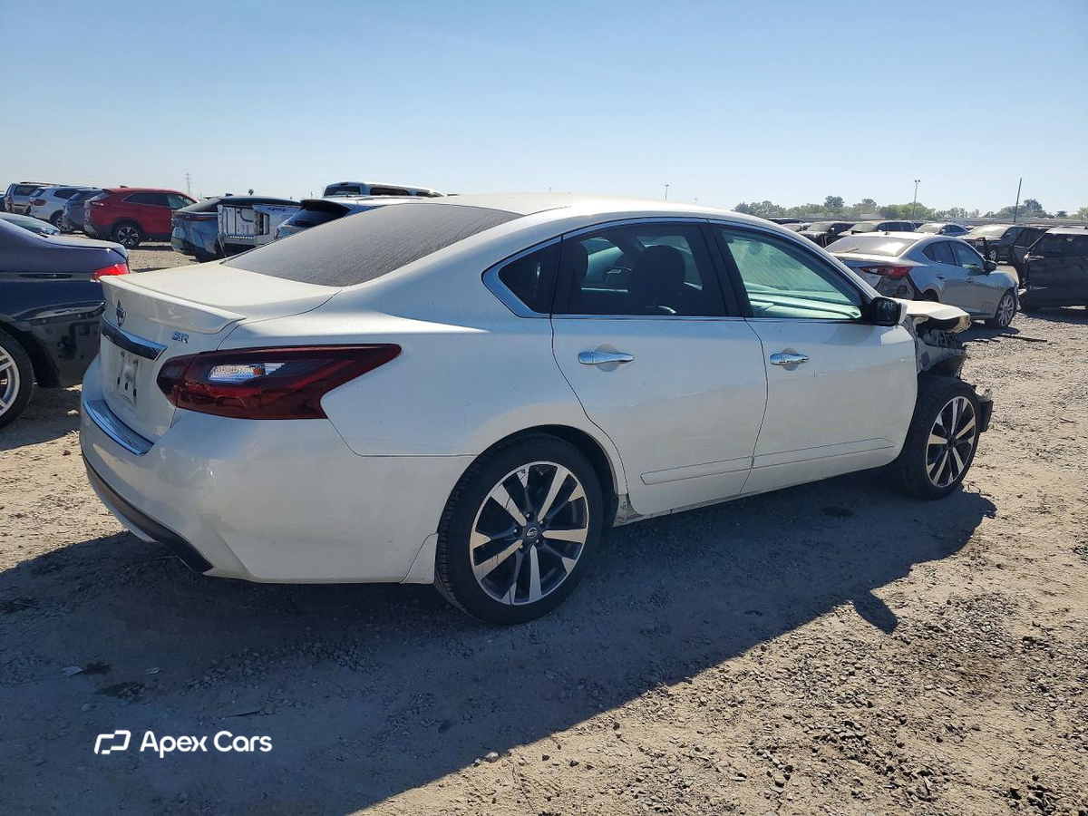Nissan Altima 2017