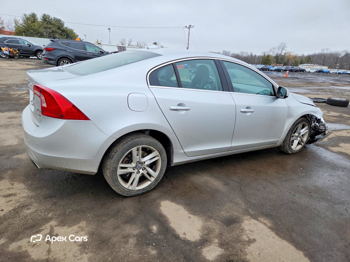 S60 2015