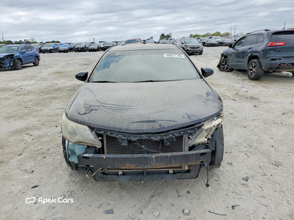 Toyota Camry 2012