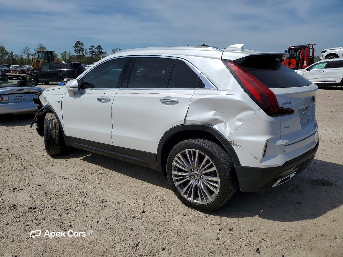 Cadillac XT4 2024