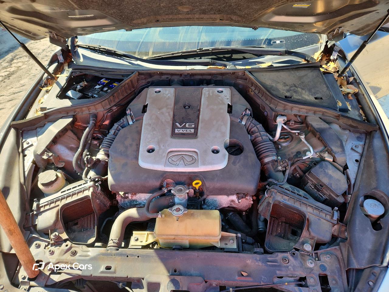 Infiniti Q50 2014