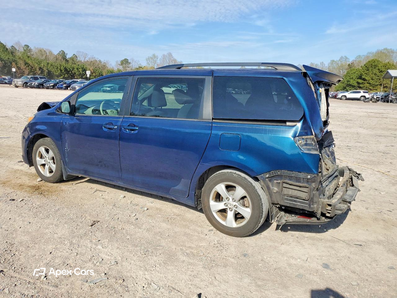 Toyota Sienna 2011