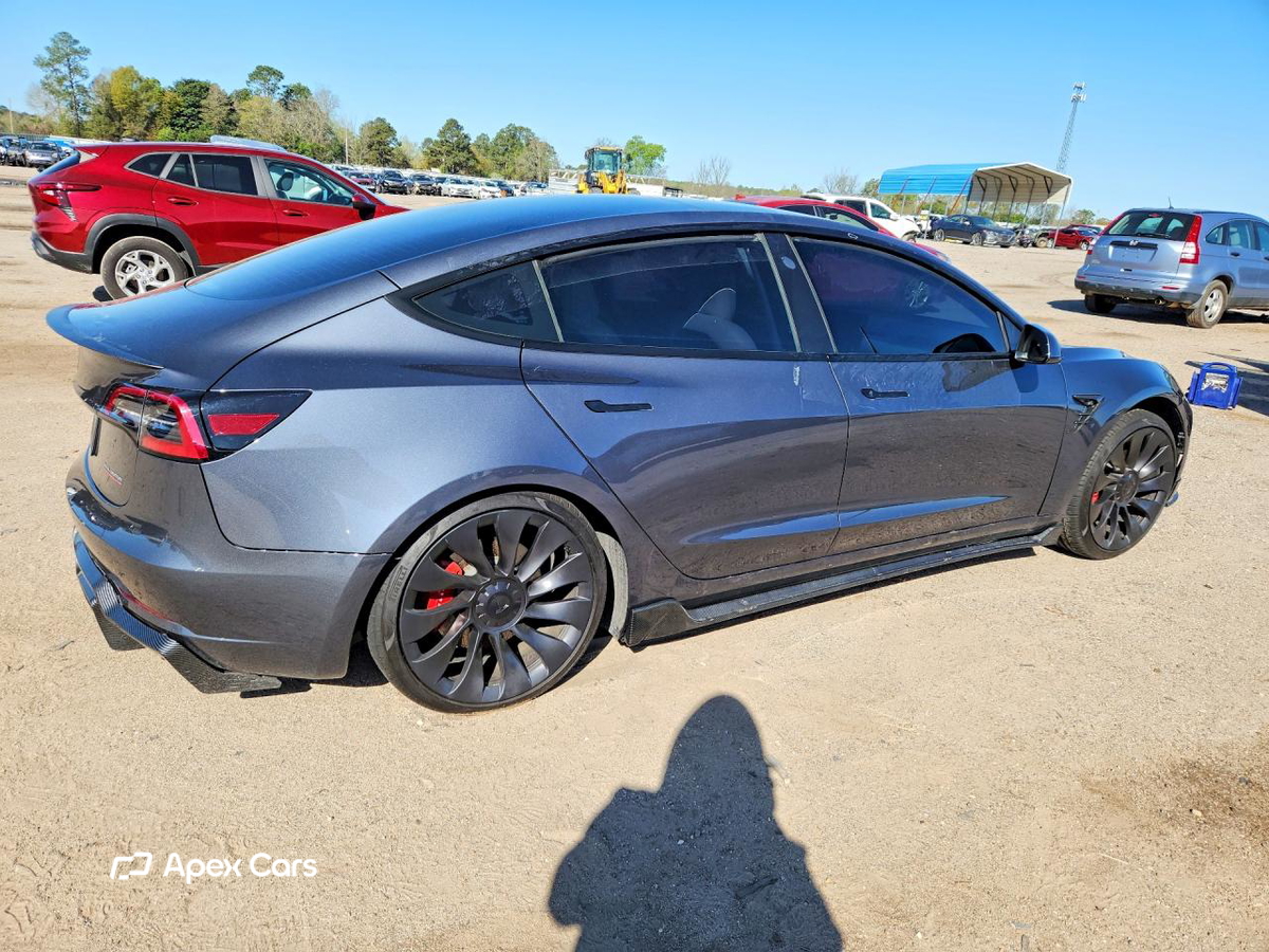 Tesla Model 3 2023