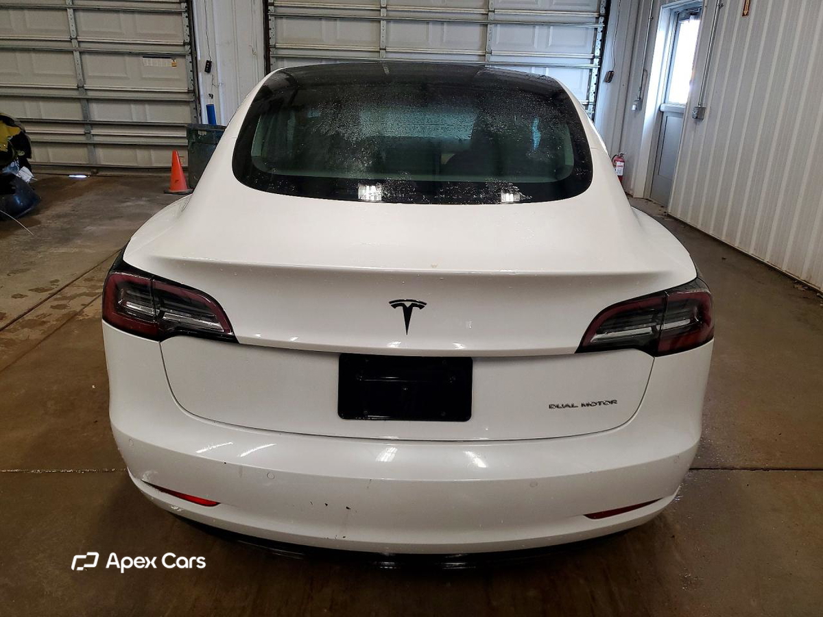 Tesla Model 3 2019