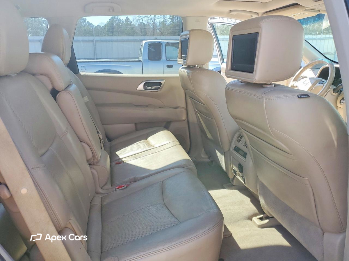 Nissan Pathfinder 2013