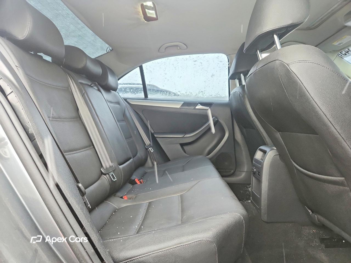 Volkswagen Jetta 2012