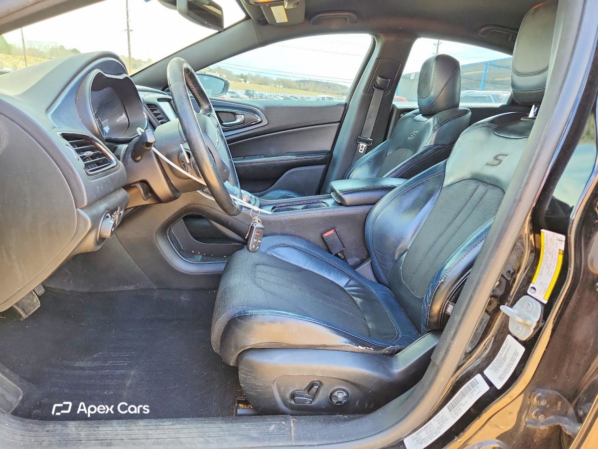Chrysler 200 2015