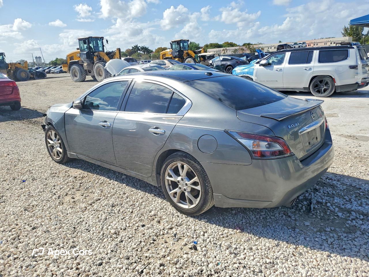 Nissan Maxima 2014